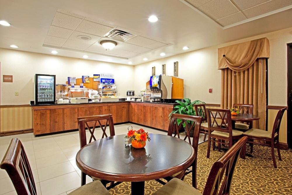 Holiday Inn Express Princeton/I-77 By Ihg Dış mekan fotoğraf