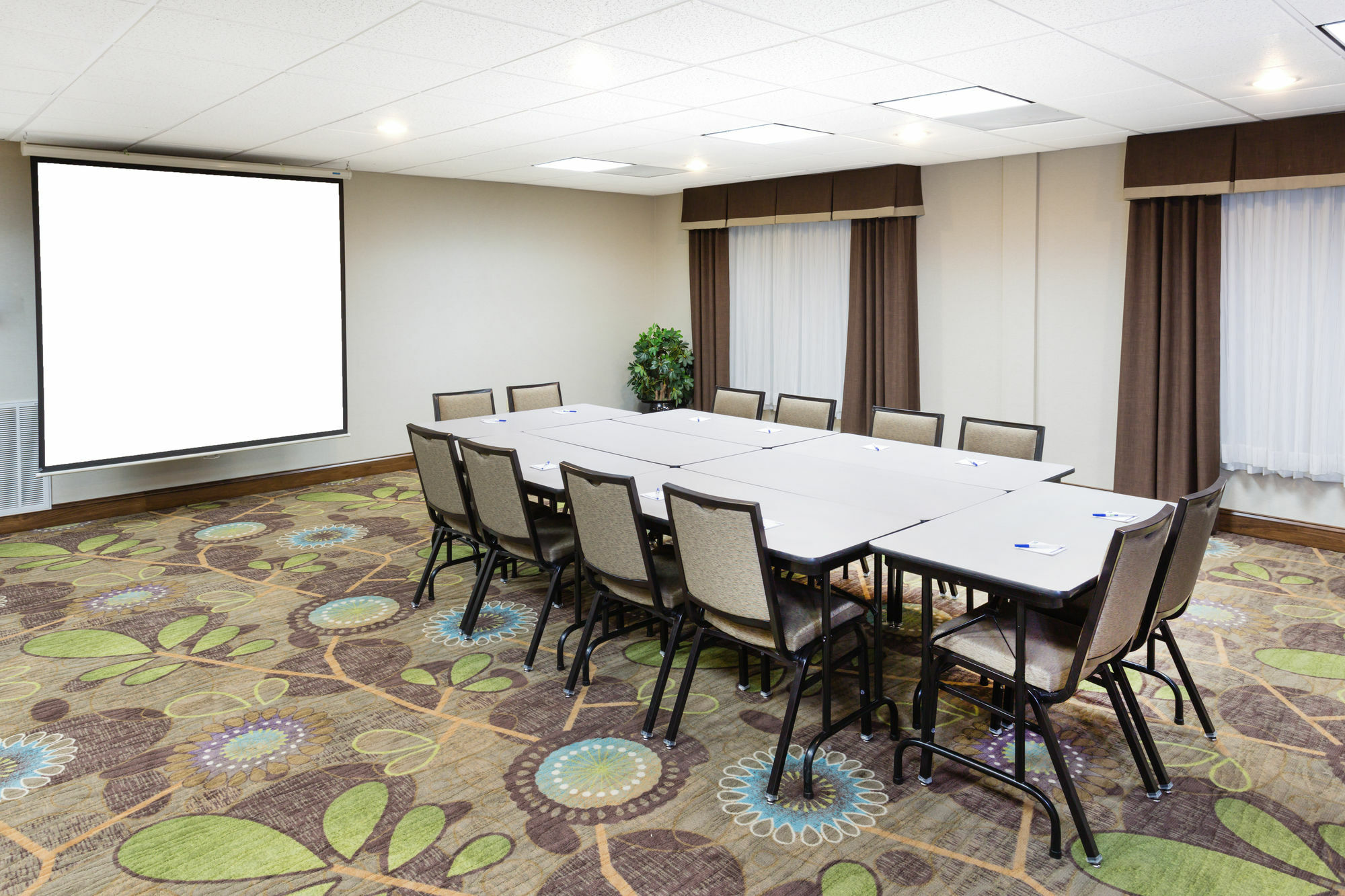 Holiday Inn Express Princeton/I-77 By Ihg Dış mekan fotoğraf